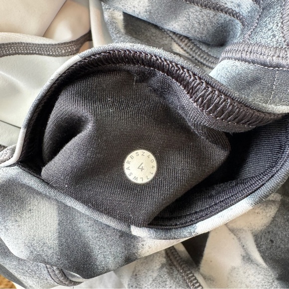 Lululemon Train Times 7/8 Pant 24" - Picture 13 of 15